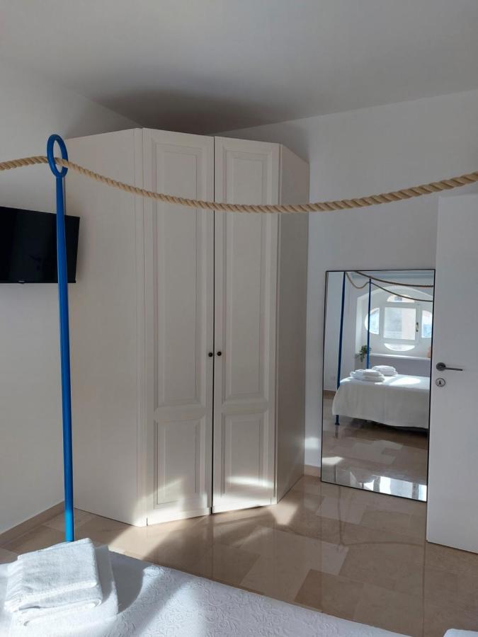 Palazzo Accinni B&B Monopoli Luaran gambar